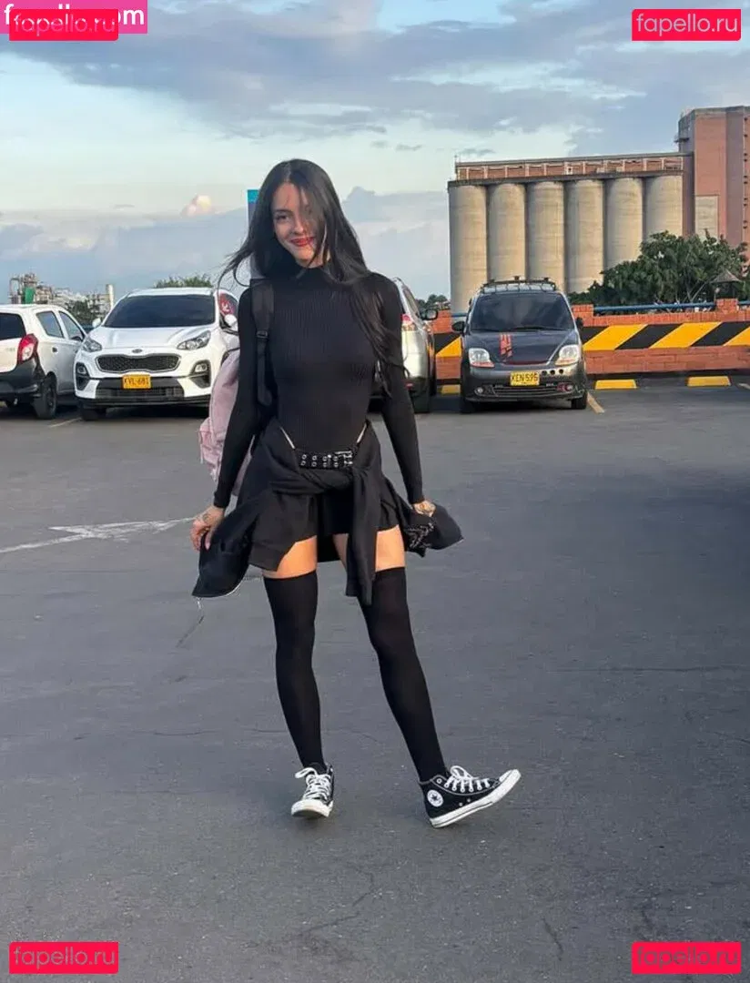 Sofiaatreides Onlyfans Photo Gallery 