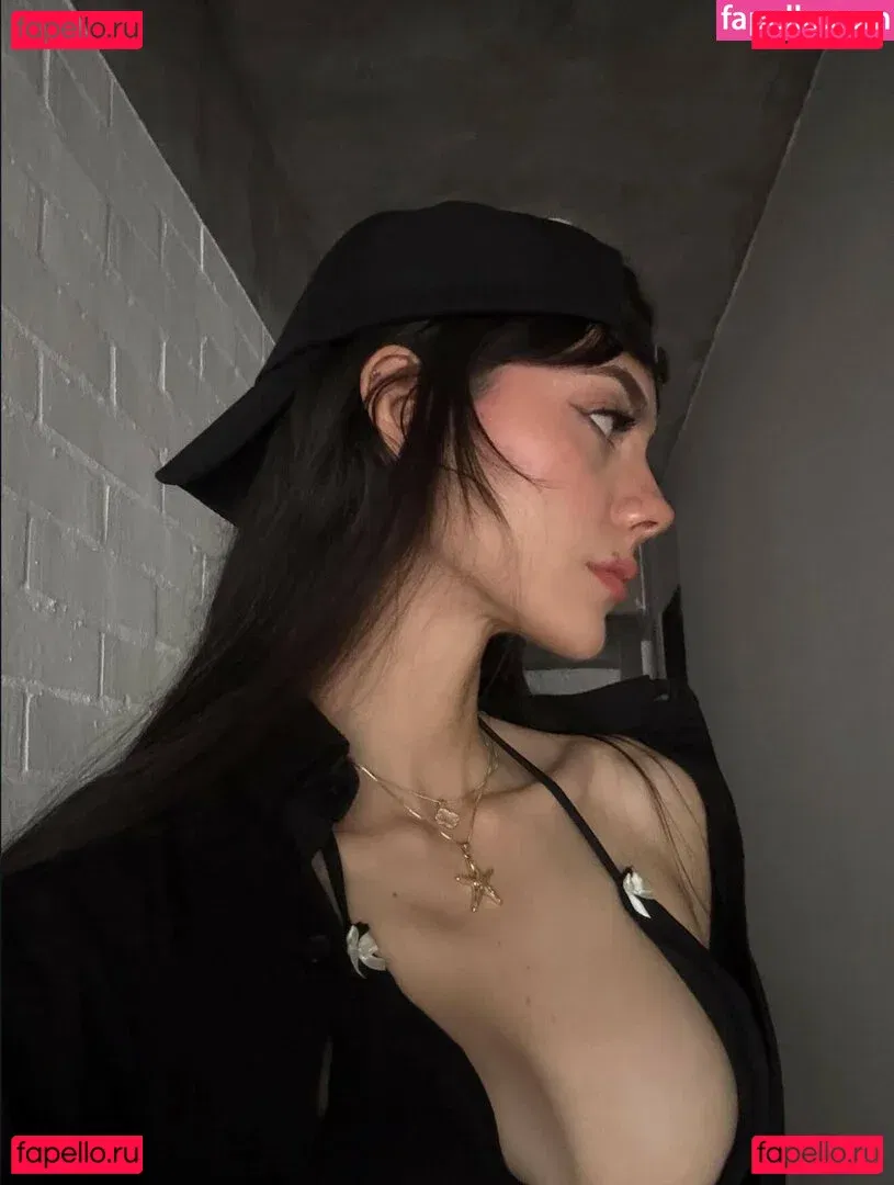 Sofiaatreides Onlyfans Photo Gallery 