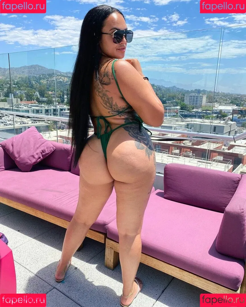 Honeyluuv Onlyfans Photo Gallery 