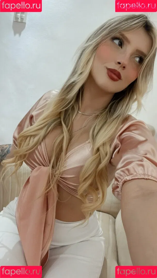 Isa Sudati Onlyfans Photo Gallery 