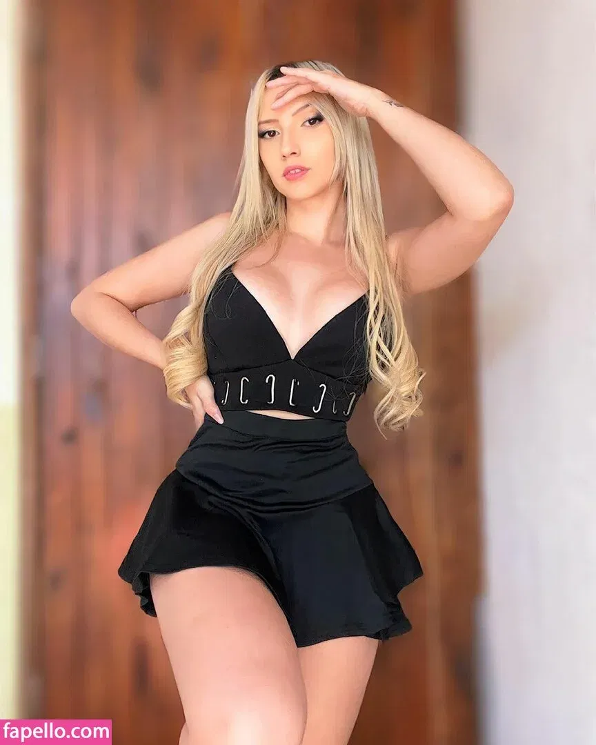 Isa Sudati Onlyfans Photo Gallery 