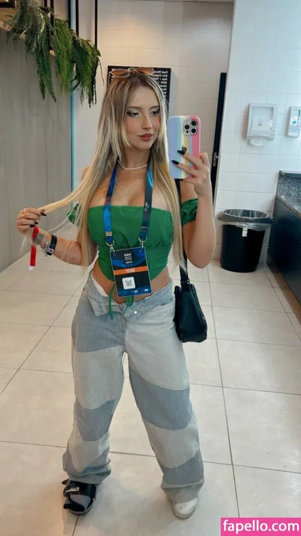 Isa Sudati Onlyfans Photo Gallery 