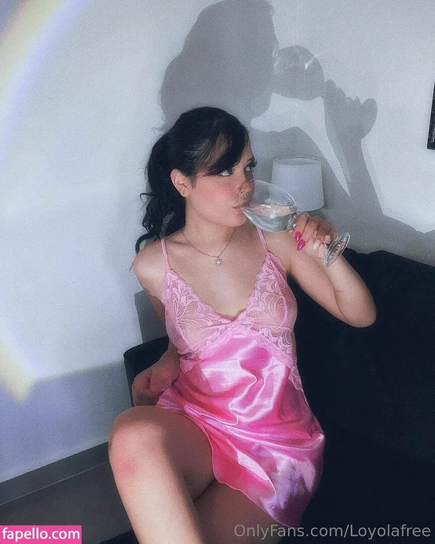 loyolafree Onlyfans Photo Gallery 