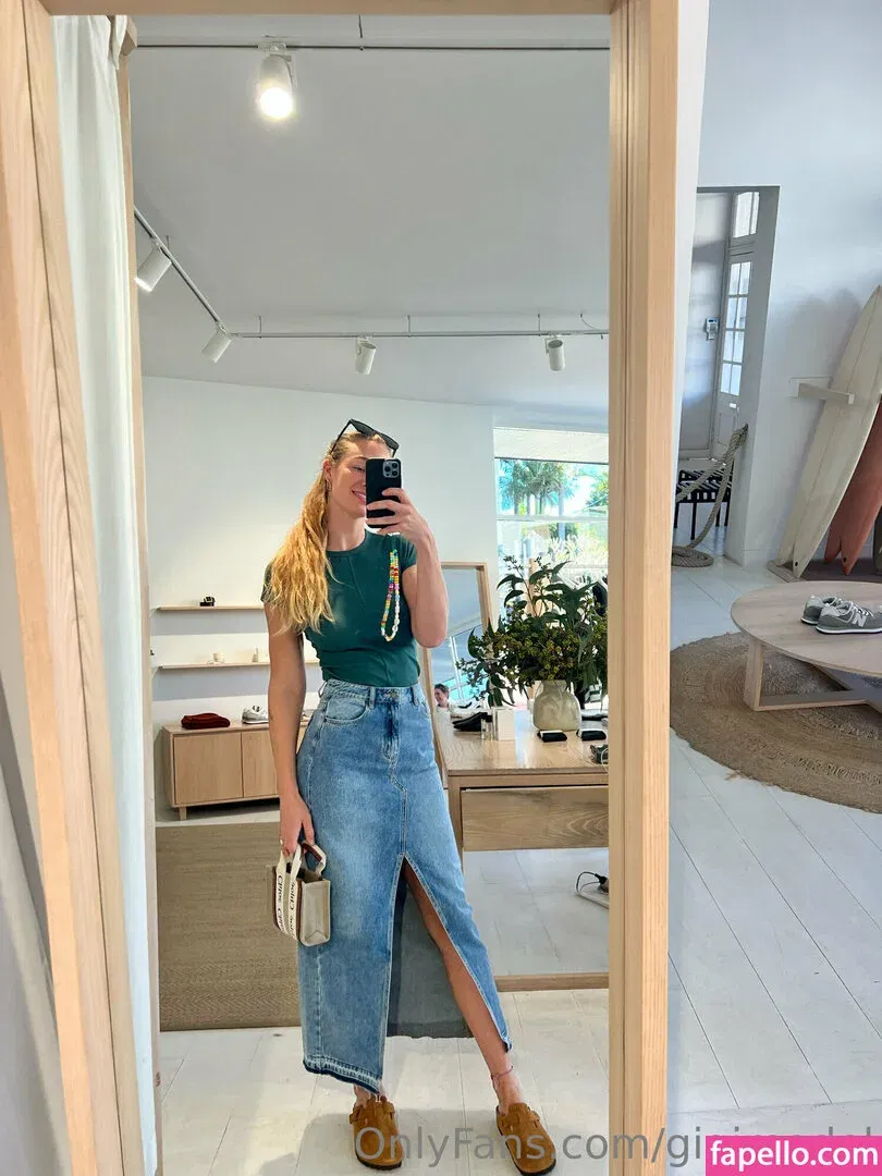 gigimodel Onlyfans Photo Gallery 