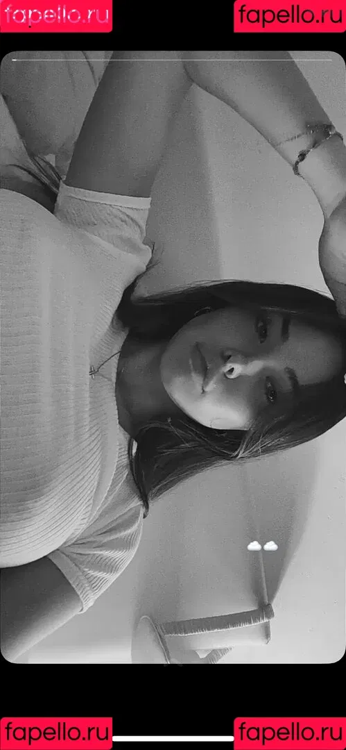 Clarissa Bea Onlyfans Photo Gallery 