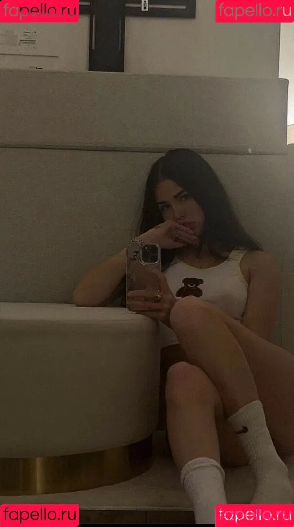 Clarissa Bea Onlyfans Photo Gallery 