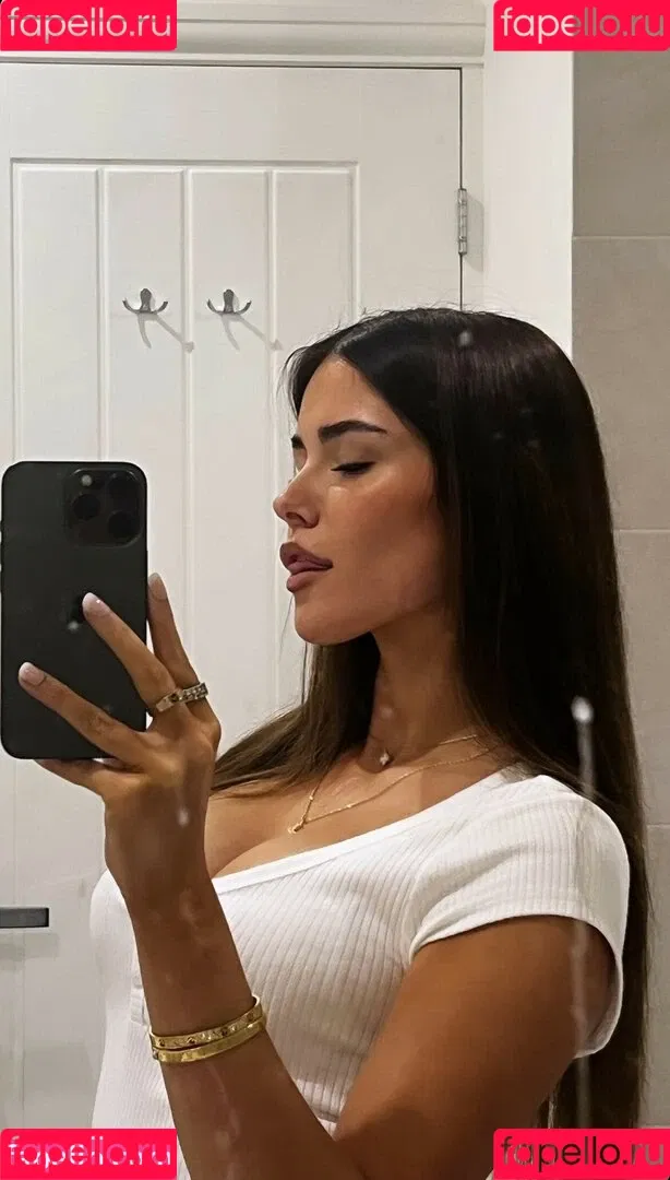 Clarissa Bea Onlyfans Photo Gallery 