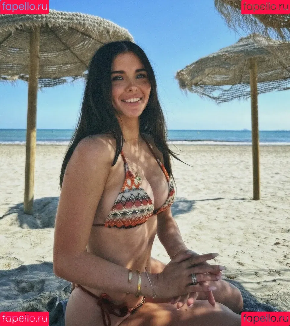 Clarissa Bea Onlyfans Photo Gallery 