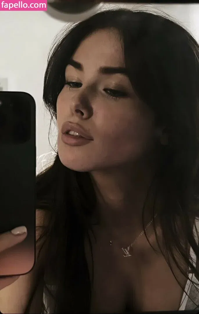 Clarissa Bea Onlyfans Photo Gallery 