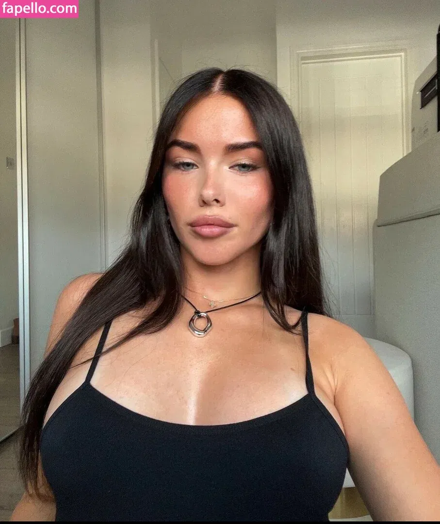 Clarissa Bea Onlyfans Photo Gallery 