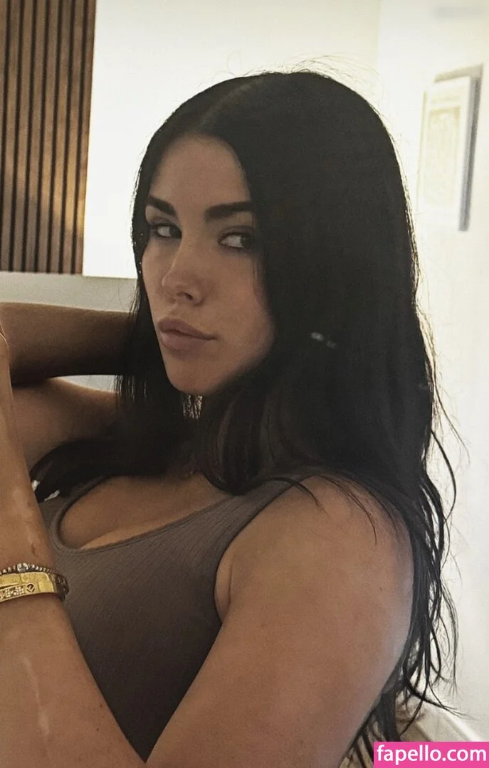 Clarissa Bea Onlyfans Photo Gallery 