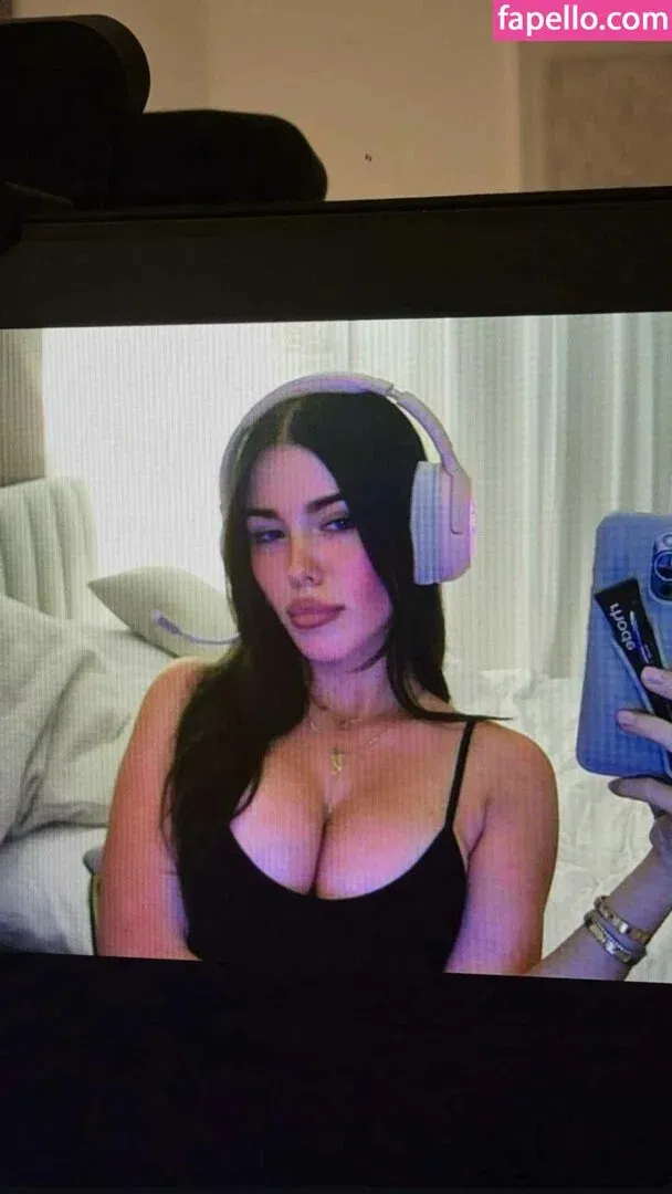 Clarissa Bea Onlyfans Photo Gallery 