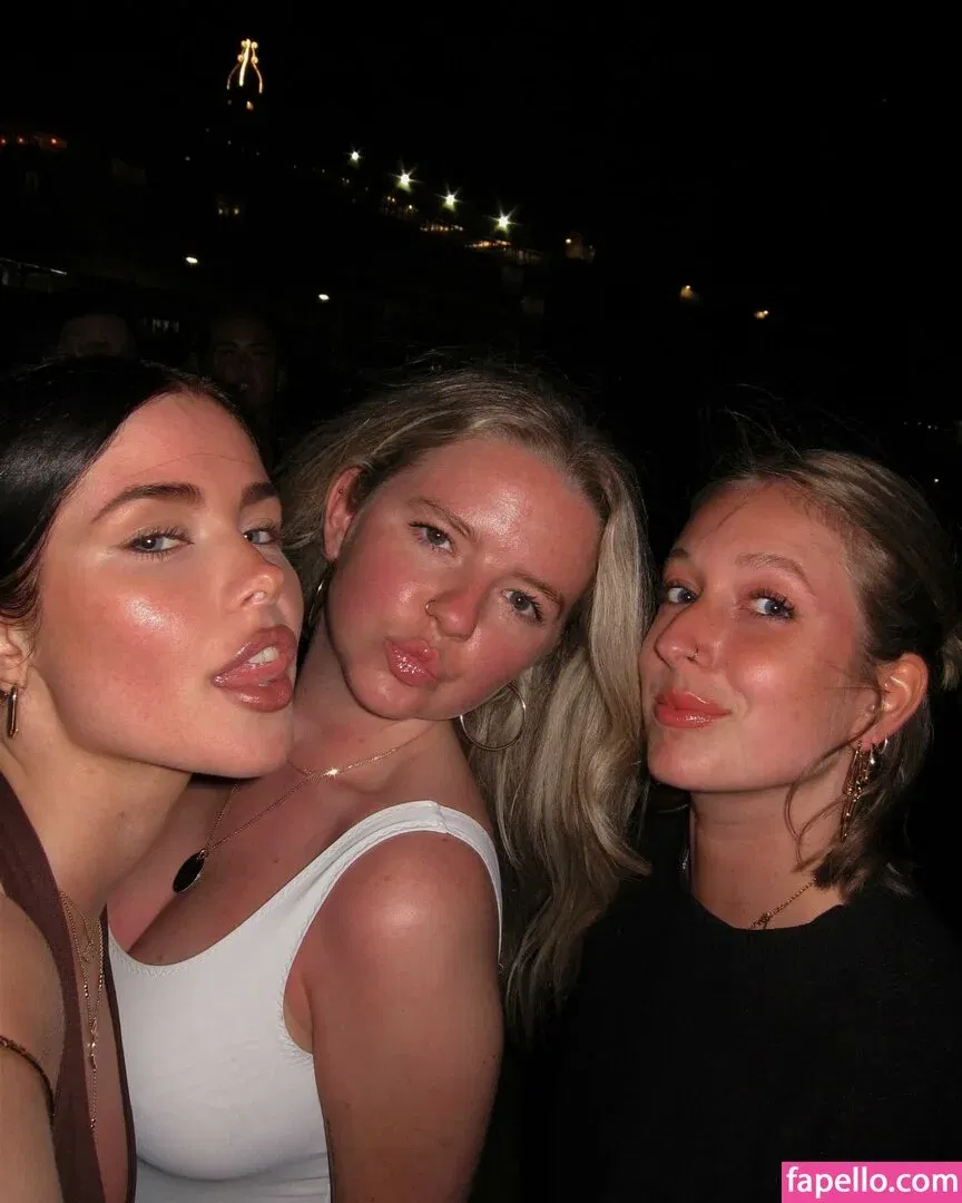 Clarissa Bea Onlyfans Photo Gallery 