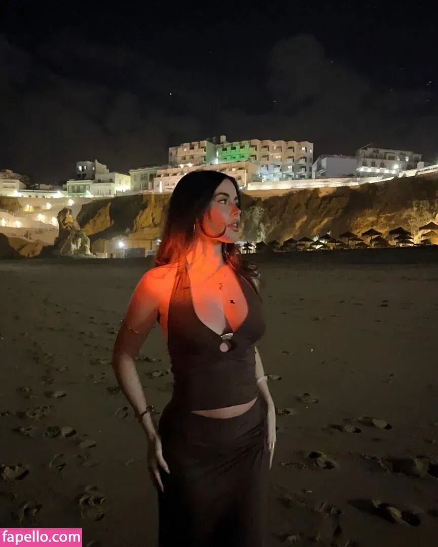 Clarissa Bea Onlyfans Photo Gallery 