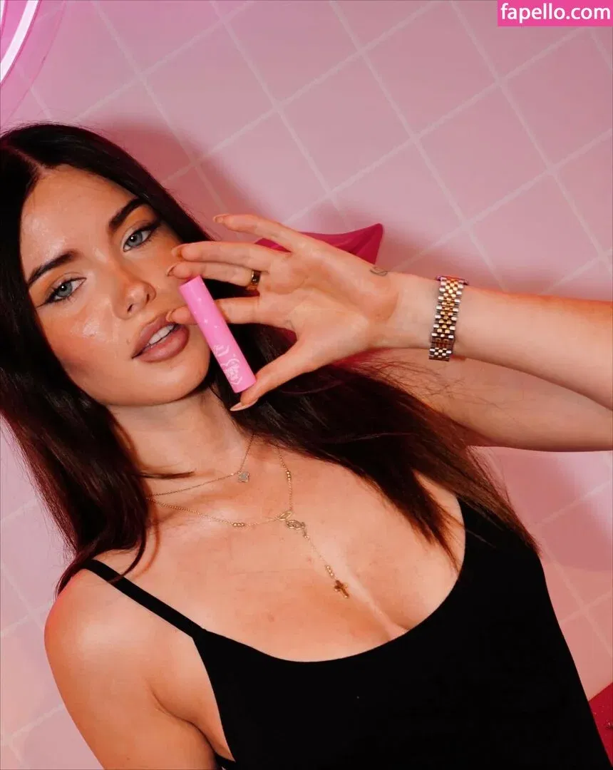 Clarissa Bea Onlyfans Photo Gallery 