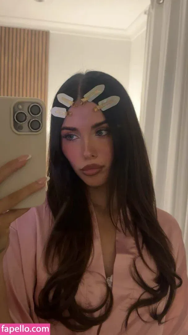 Clarissa Bea Onlyfans Photo Gallery 