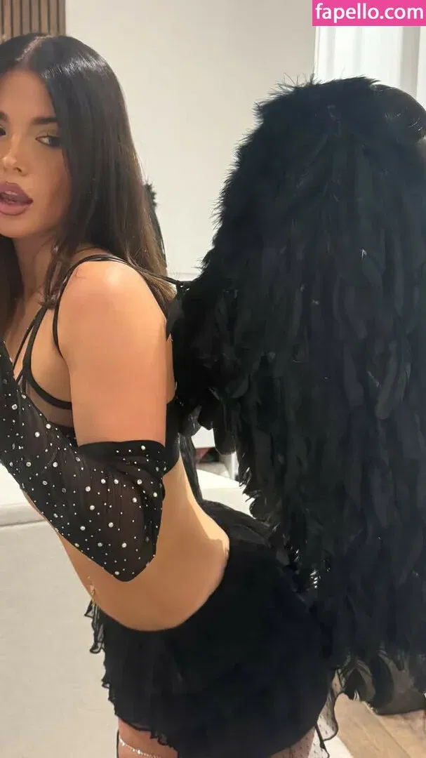 Clarissa Bea Onlyfans Photo Gallery 