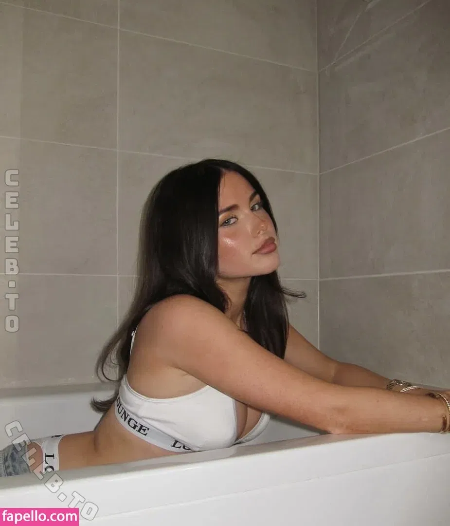 Clarissa Bea Onlyfans Photo Gallery 