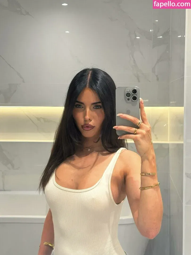 Clarissa Bea Onlyfans Photo Gallery 