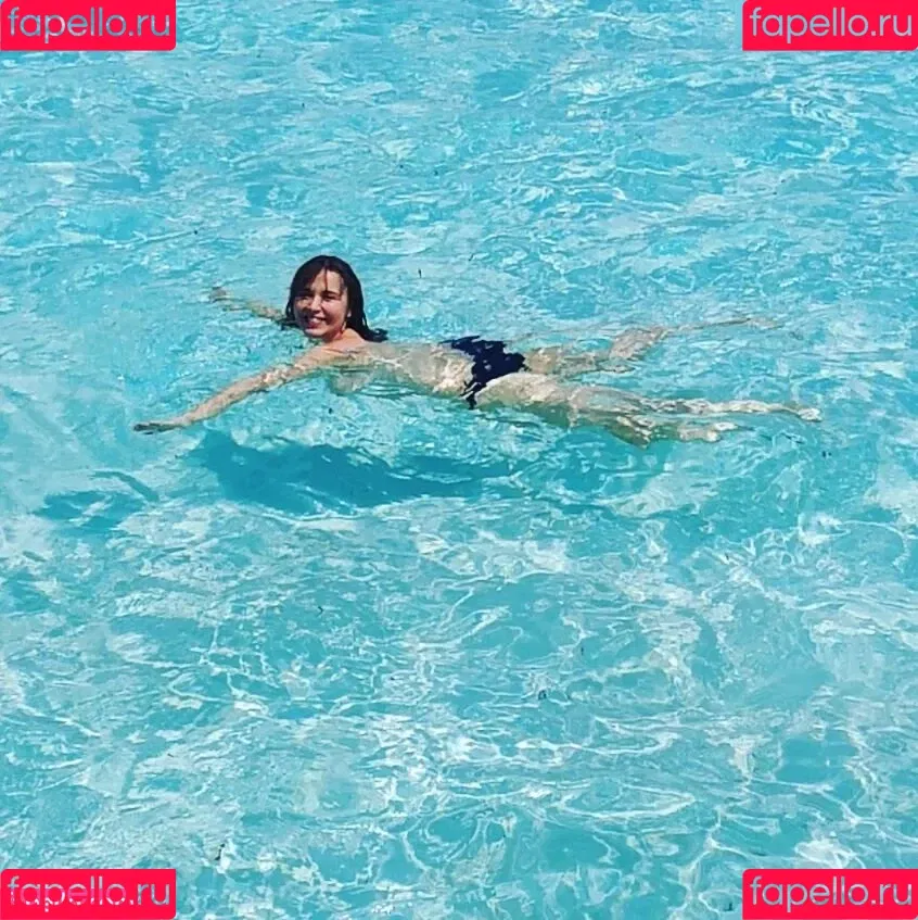 Tina Ruland Onlyfans Photo Gallery 