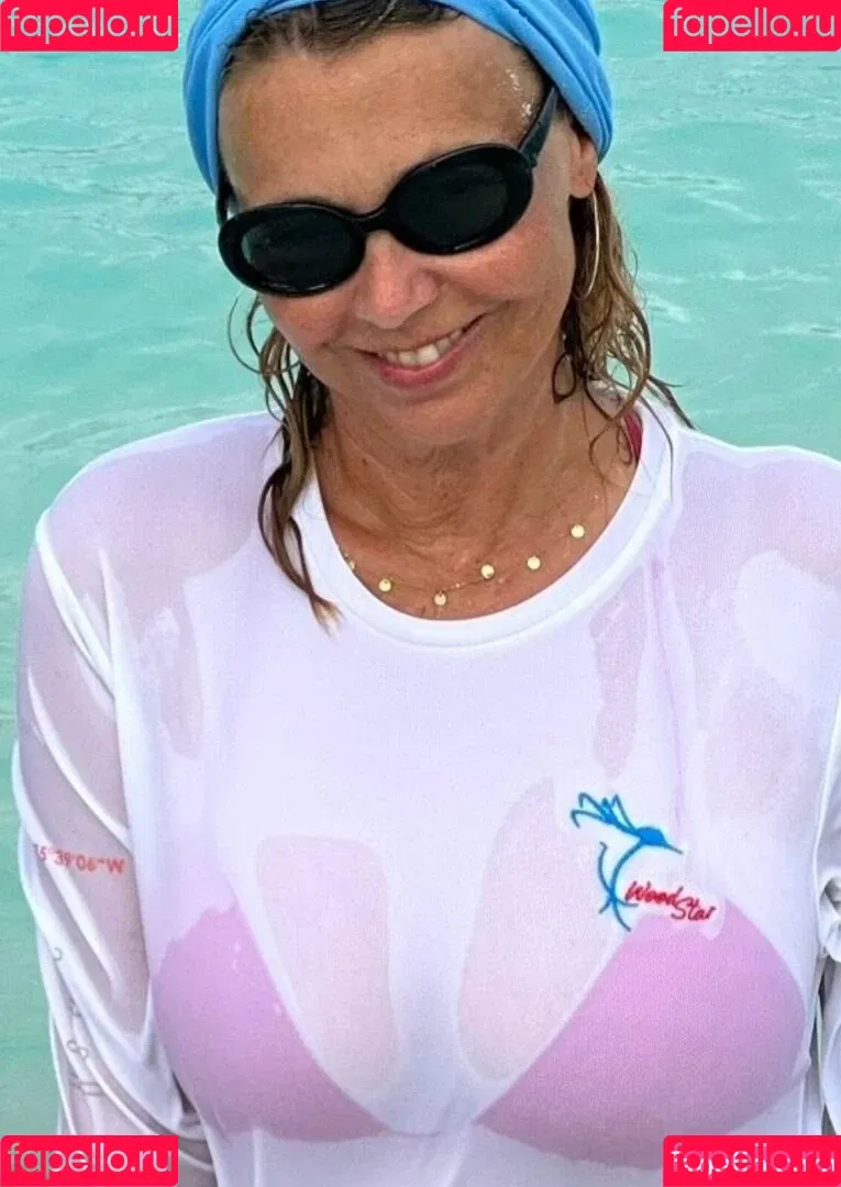 Tina Ruland Onlyfans Photo Gallery 