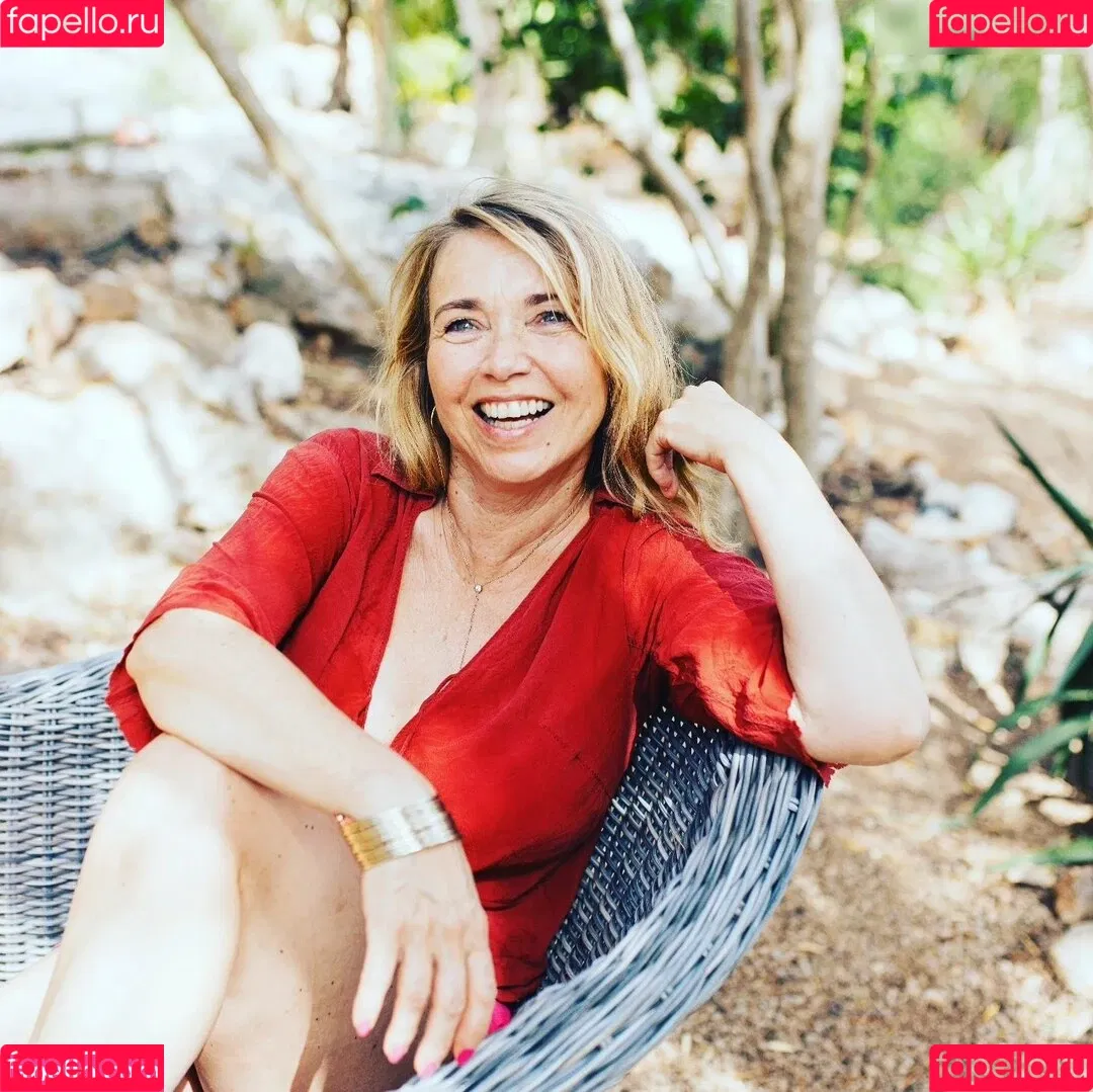 Tina Ruland Onlyfans Photo Gallery 