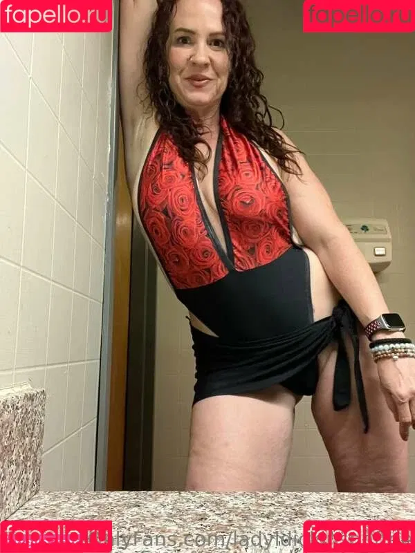 Lady L Onlyfans Photo Gallery 