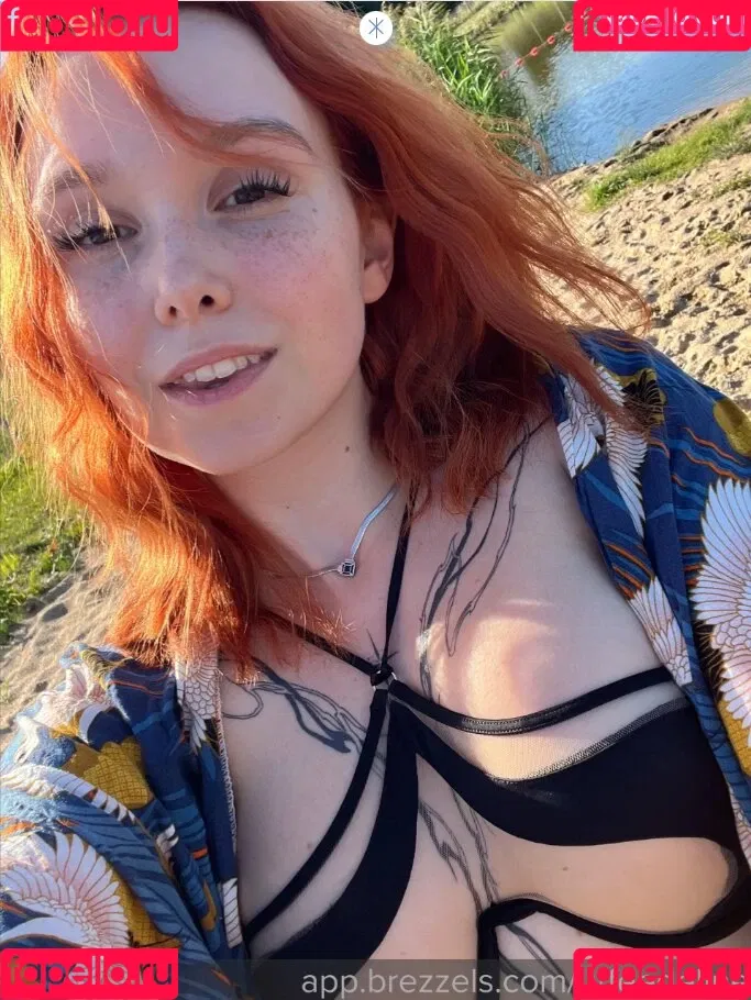 Feedeline Onlyfans Photo Gallery 
