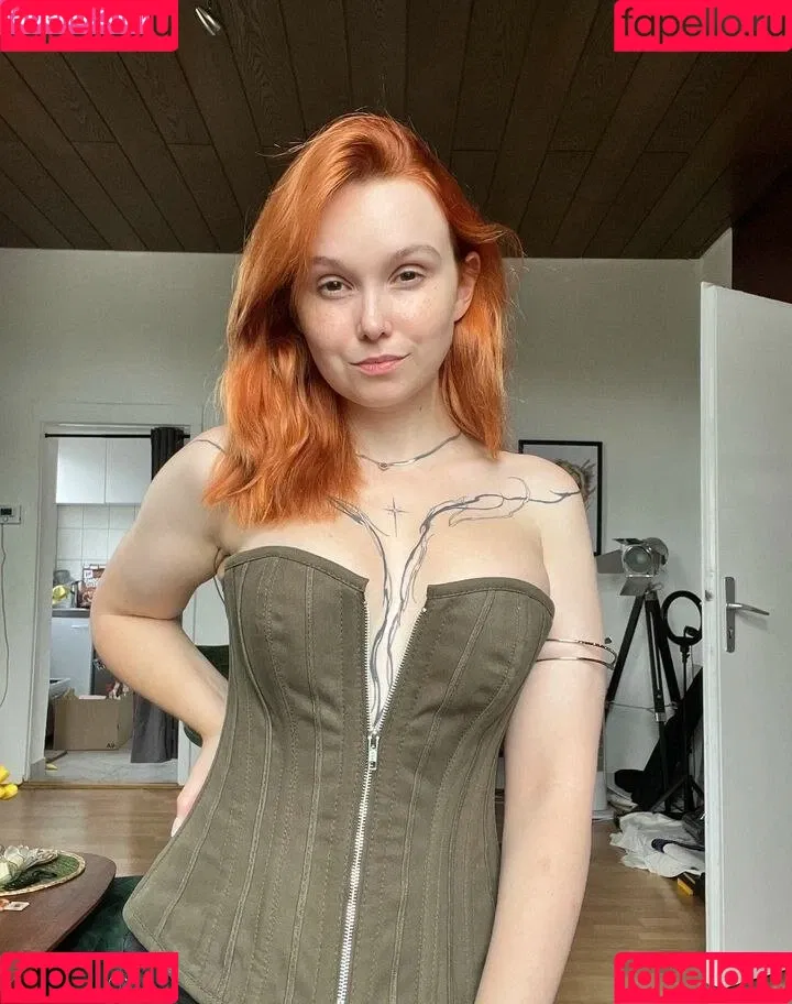 Feedeline Onlyfans Photo Gallery 