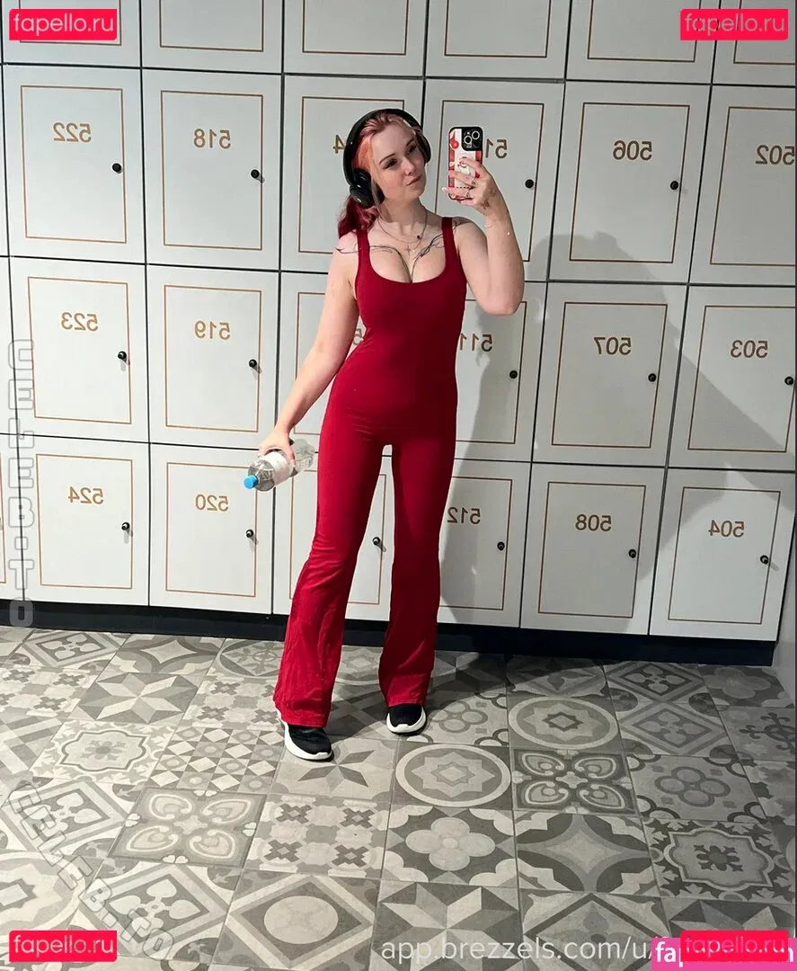 Feedeline Onlyfans Photo Gallery 