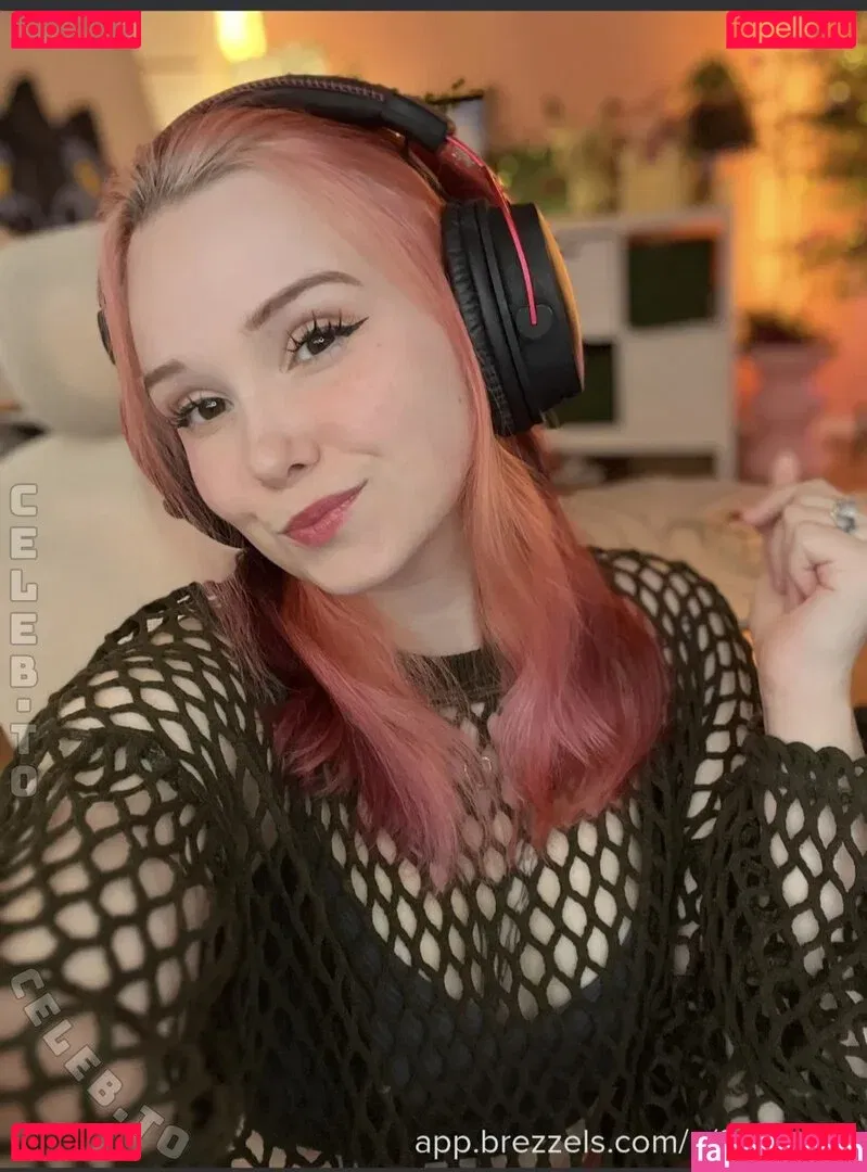 Feedeline Onlyfans Photo Gallery 