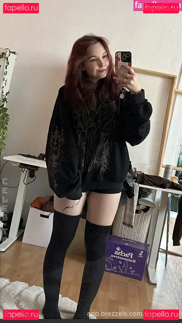 Feedeline Onlyfans Photo Gallery 