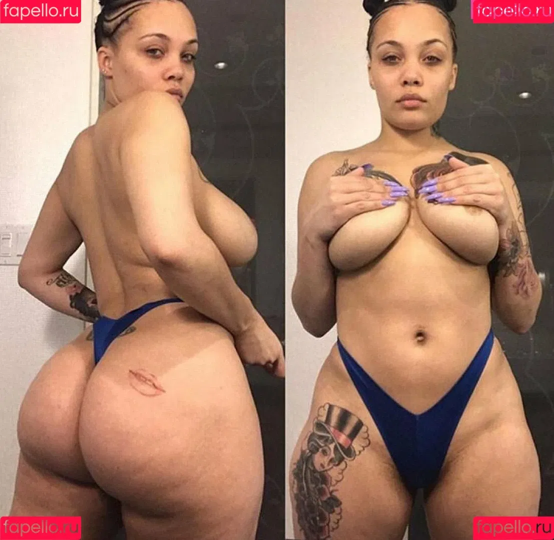 SaraGold Onlyfans Photo Gallery 