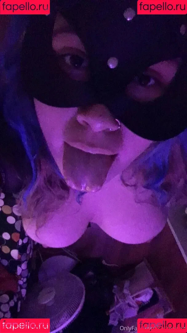 catloverrrr Onlyfans Photo Gallery 