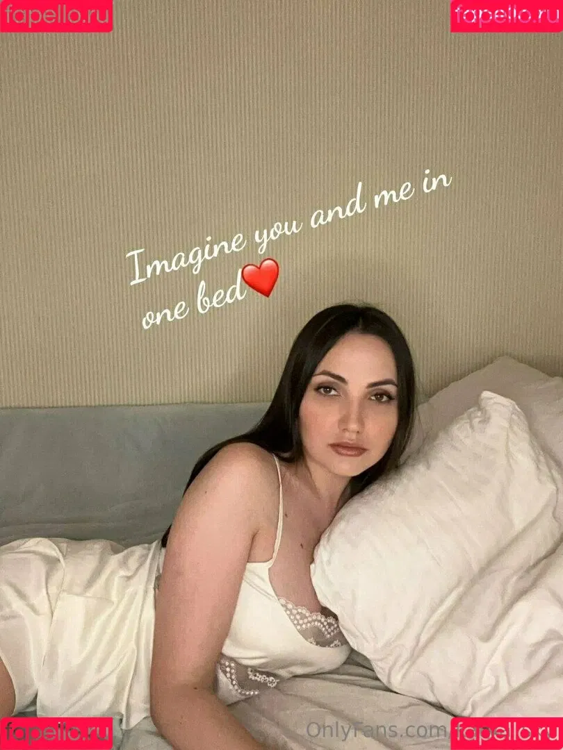 katya_sky Onlyfans Photo Gallery 