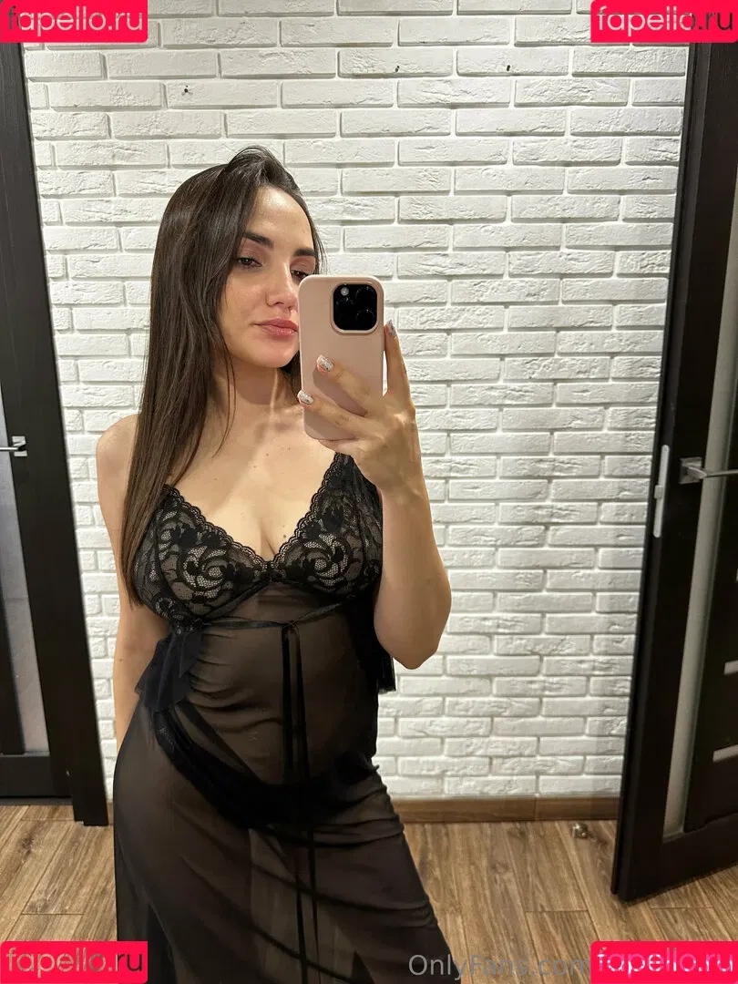 katya_sky Onlyfans Photo Gallery 
