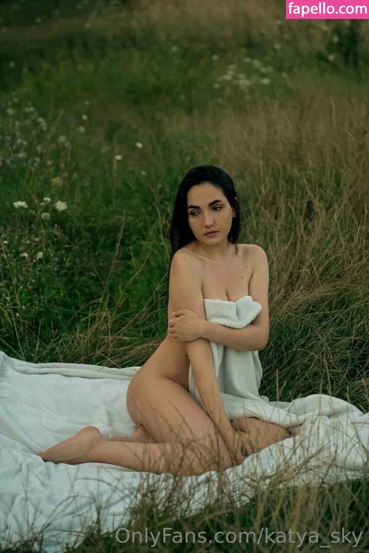 katya_sky Onlyfans Photo Gallery 