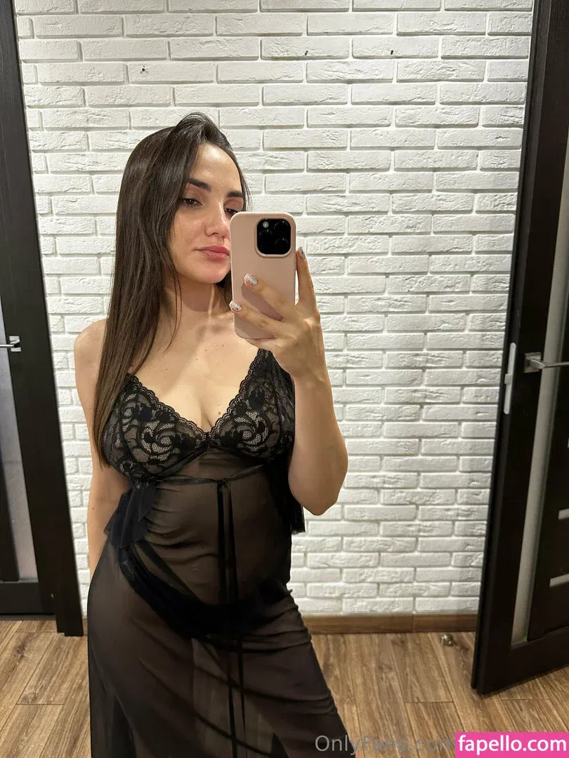 katya_sky Onlyfans Photo Gallery 