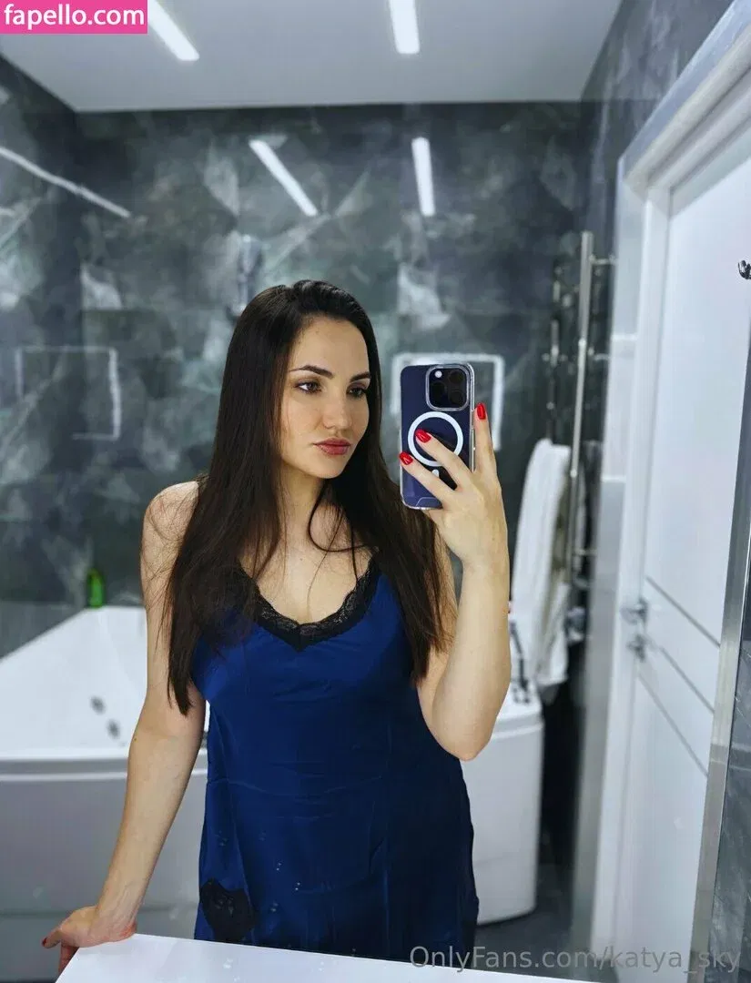 katya_sky Onlyfans Photo Gallery 