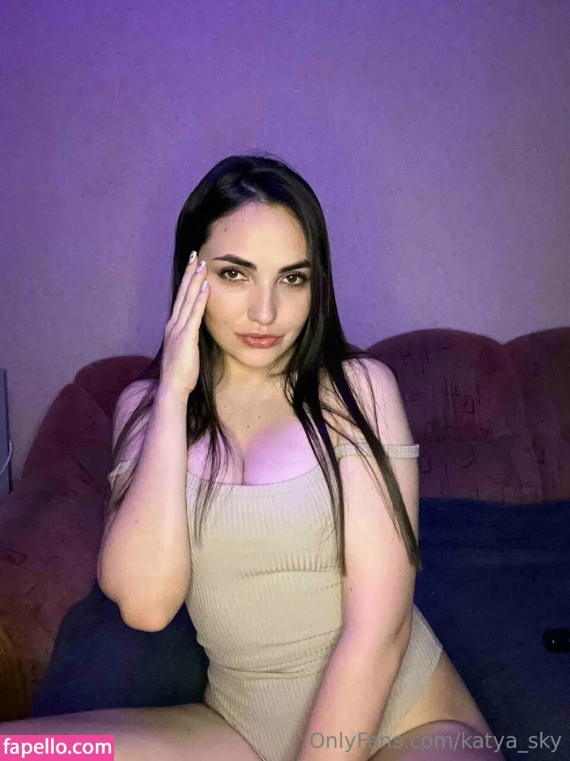 katya_sky Onlyfans Photo Gallery 