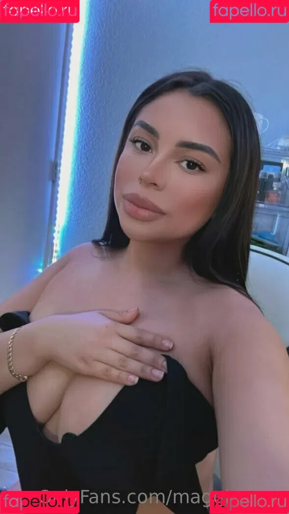 MaggieBoss Onlyfans Photo Gallery 