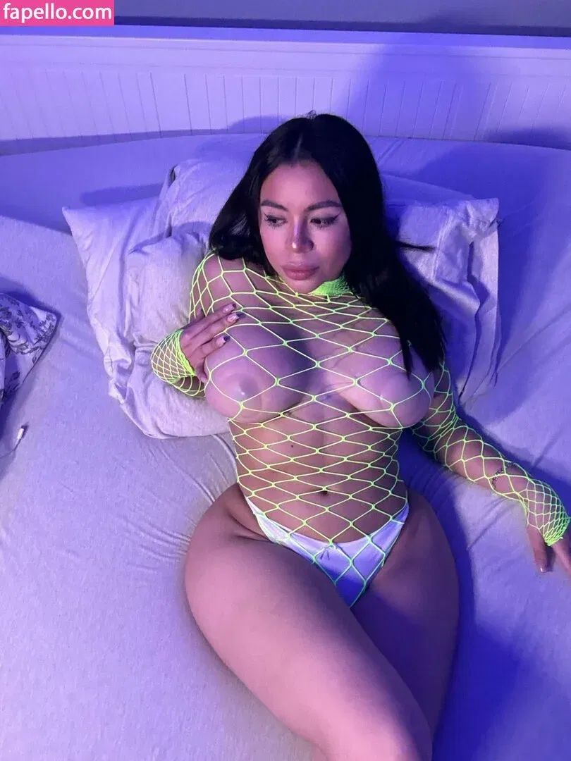 MaggieBoss Onlyfans Photo Gallery 