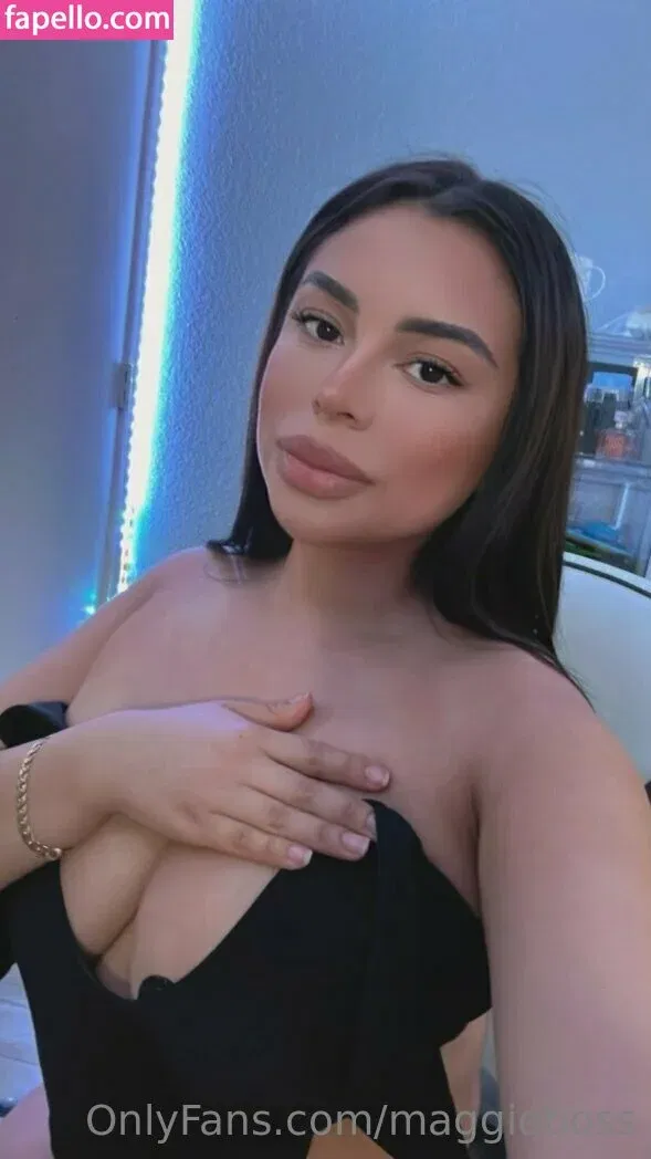 MaggieBoss Onlyfans Photo Gallery 