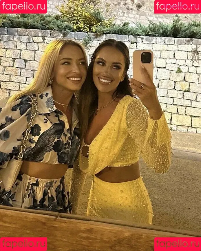 Simona Leskovska Onlyfans Photo Gallery 