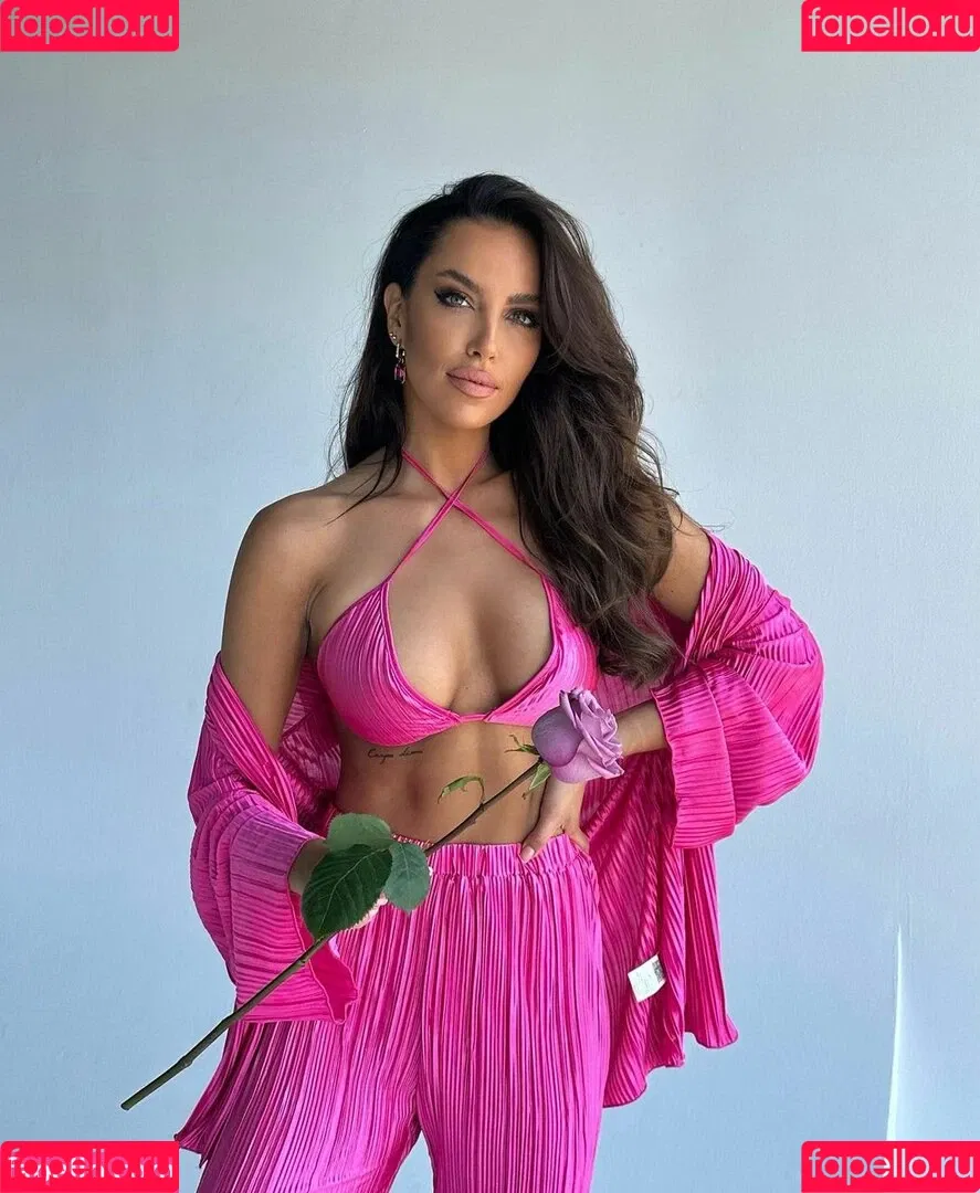 Simona Leskovska Onlyfans Photo Gallery 