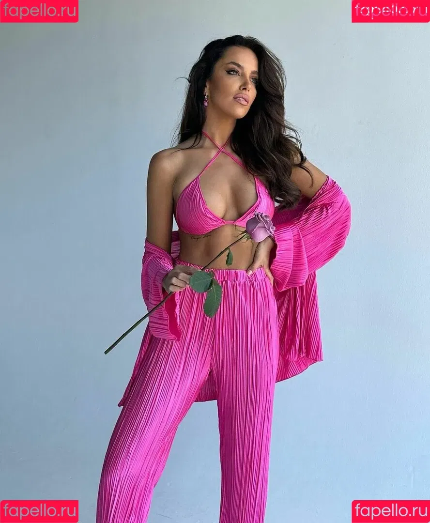 Simona Leskovska Onlyfans Photo Gallery 