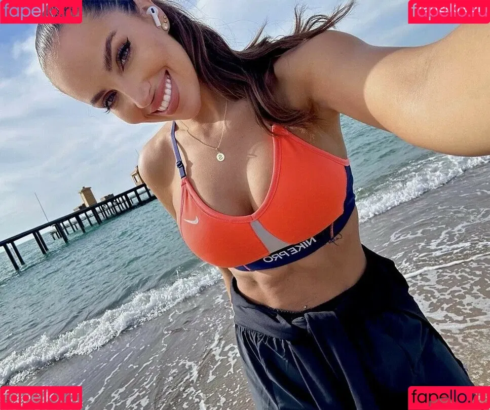 Simona Leskovska Onlyfans Photo Gallery 