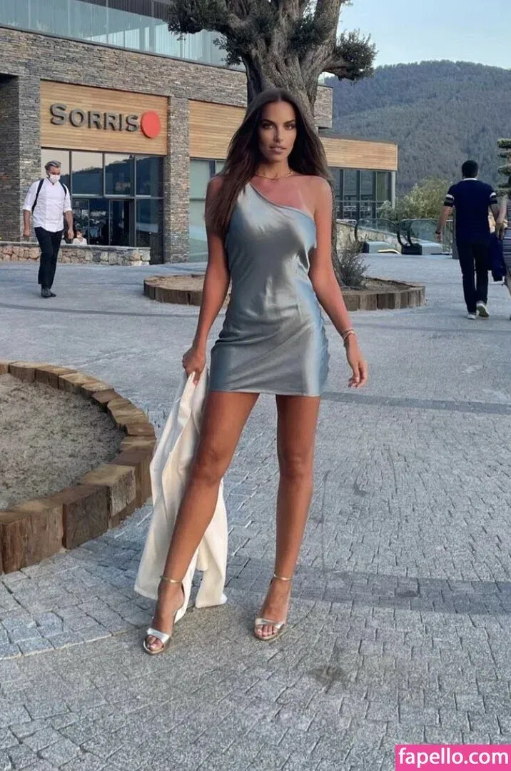 Simona Leskovska Onlyfans Photo Gallery 