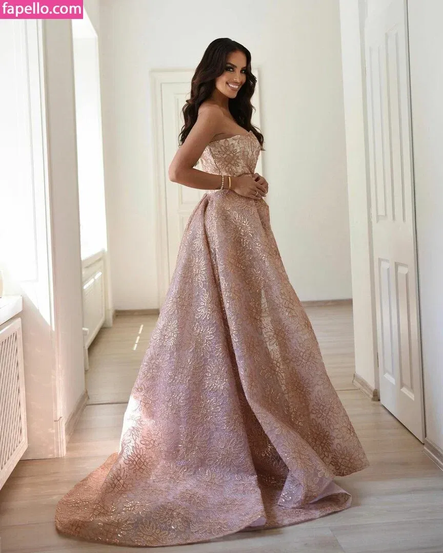 Simona Leskovska Onlyfans Photo Gallery 