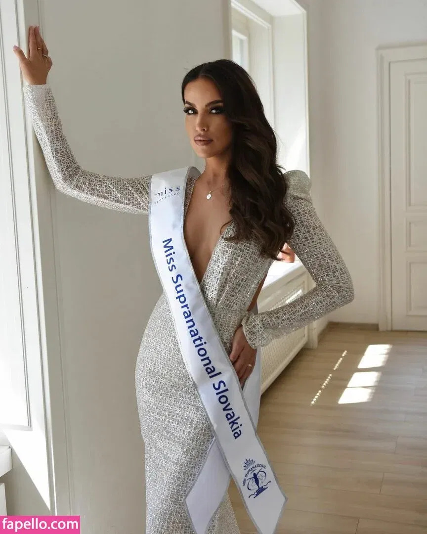 Simona Leskovska Onlyfans Photo Gallery 